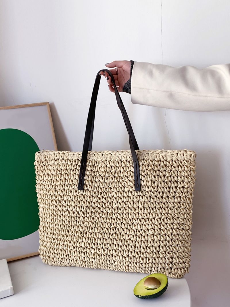 Minimalist Straw Bag