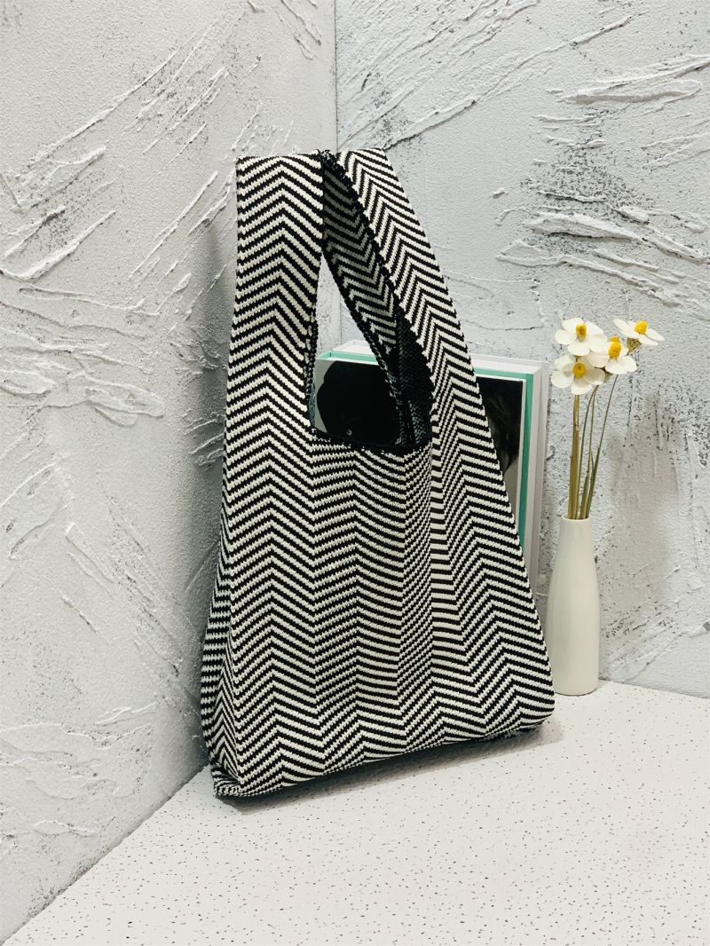 Chevron Pattern Crochet Bag