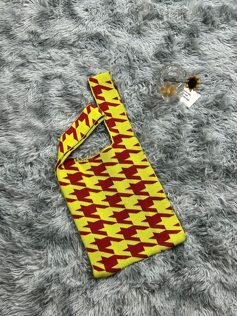 Geometric Pattern Crochet Bag