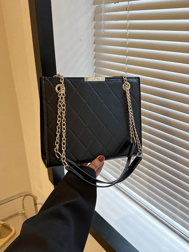 Quilted Chain Square Bag