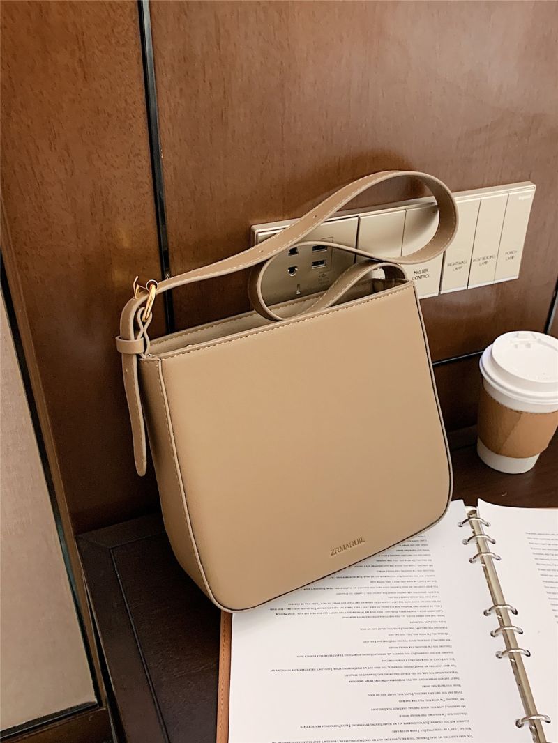 Letter Graphic Square Bag