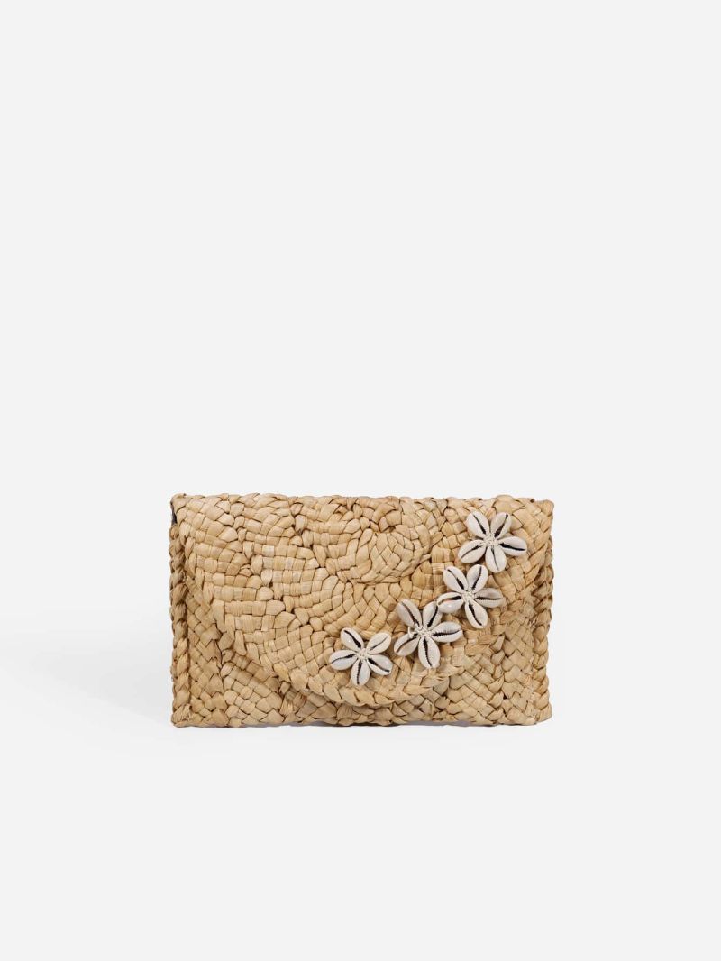 Minimalist Straw Bag Flap For Beach Vacation Travel