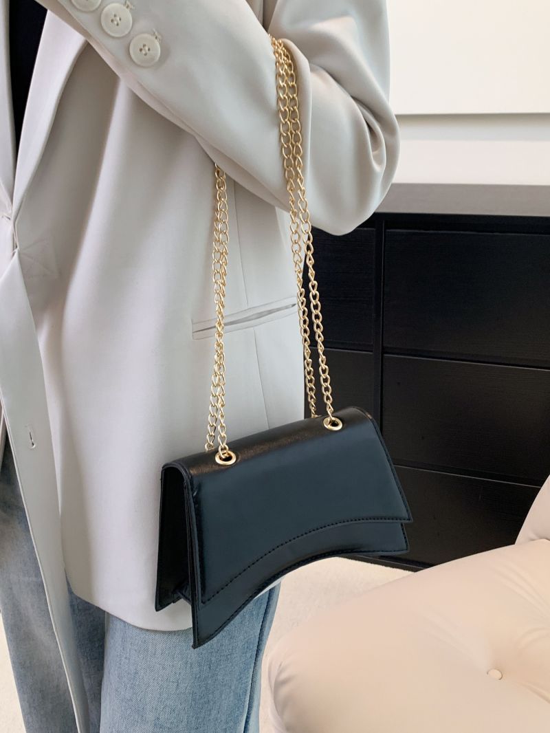 Small Novelty Bag Grommet Eyelet Chain Strap