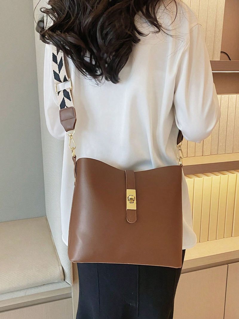 Minimalist Hobo Bag Medium Twist Lock Brown