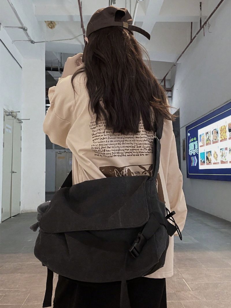 Minimalist Messenger Bag Large Capacity Black