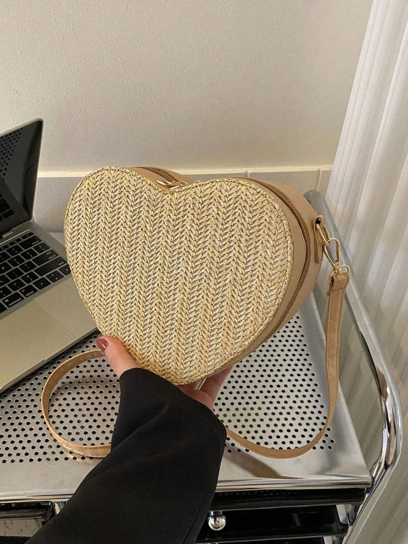 Mini Heart Design Straw Bag Vacation Style